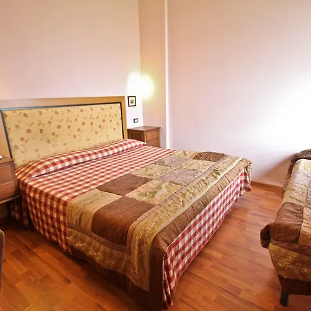 فندق Il Giardino 3*