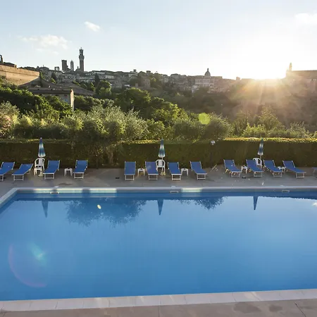 Il Giardino Szálloda Siena
